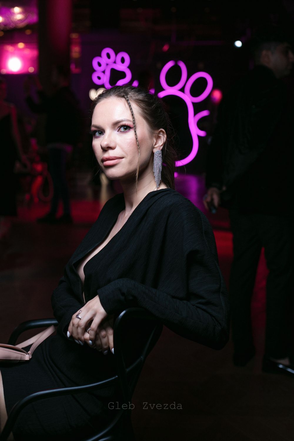 Алина Акилова с размахом отметила 27-летие в кругу звёздных друзей